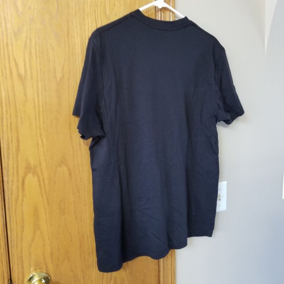 ❤️🛍️ NWOT "Increase the Peace" Black Short Sleeve Unisex T Shirt Size L❤️🛍️ - Picture 4 of 9